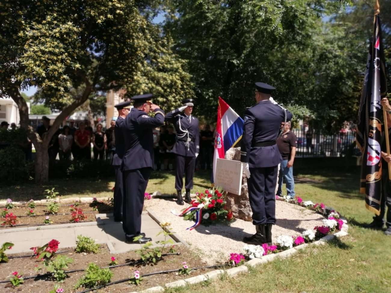 Održan "Mini maraton tri hrvatska redarstvenika" i odana počast poginulim redarstvenicima