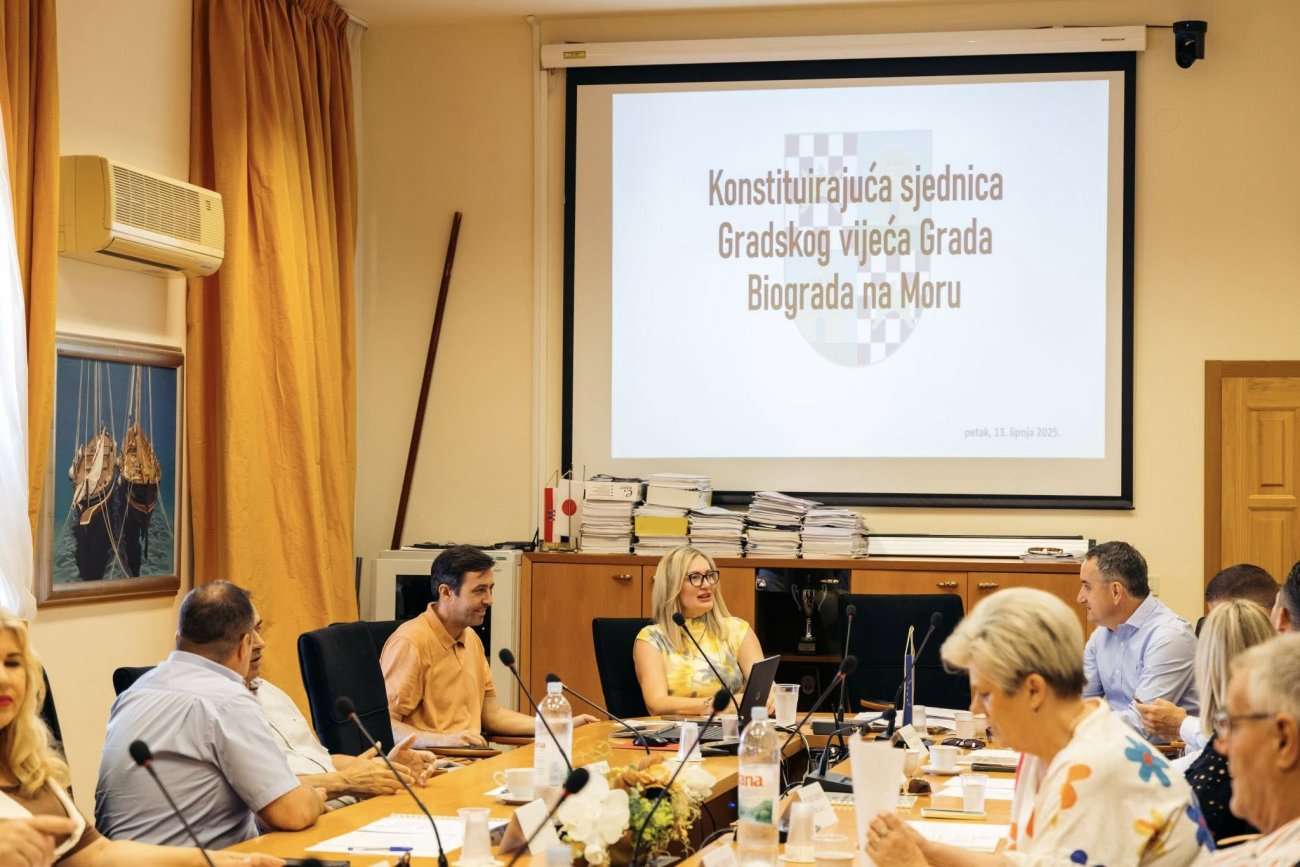 KONSTITUIRAJUĆA SJEDNICA GRADSKOG VIJEĆA GRADA BIOGRADA NA MORU