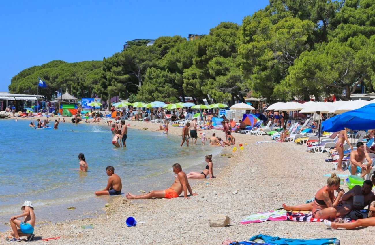 Šestomjesečna turistička bilanca